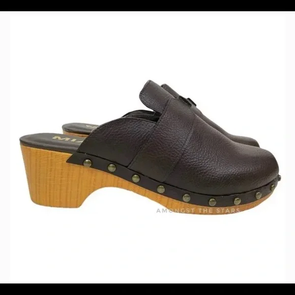 MIA Daisy Brown Studded Vegan Leather Clogs Shoes NWOT Women's size 8.5 - Picture 1 of 5